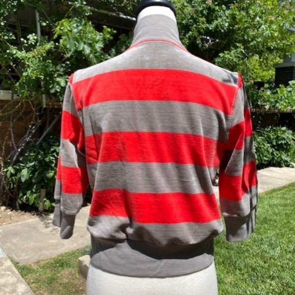 V.S. Crop Jacket NWOT - Picture 2 of 3